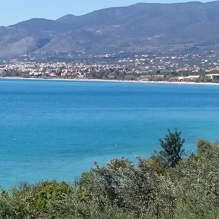 Messinian Blue Seaside Villa Kalamáta Buitenkant foto